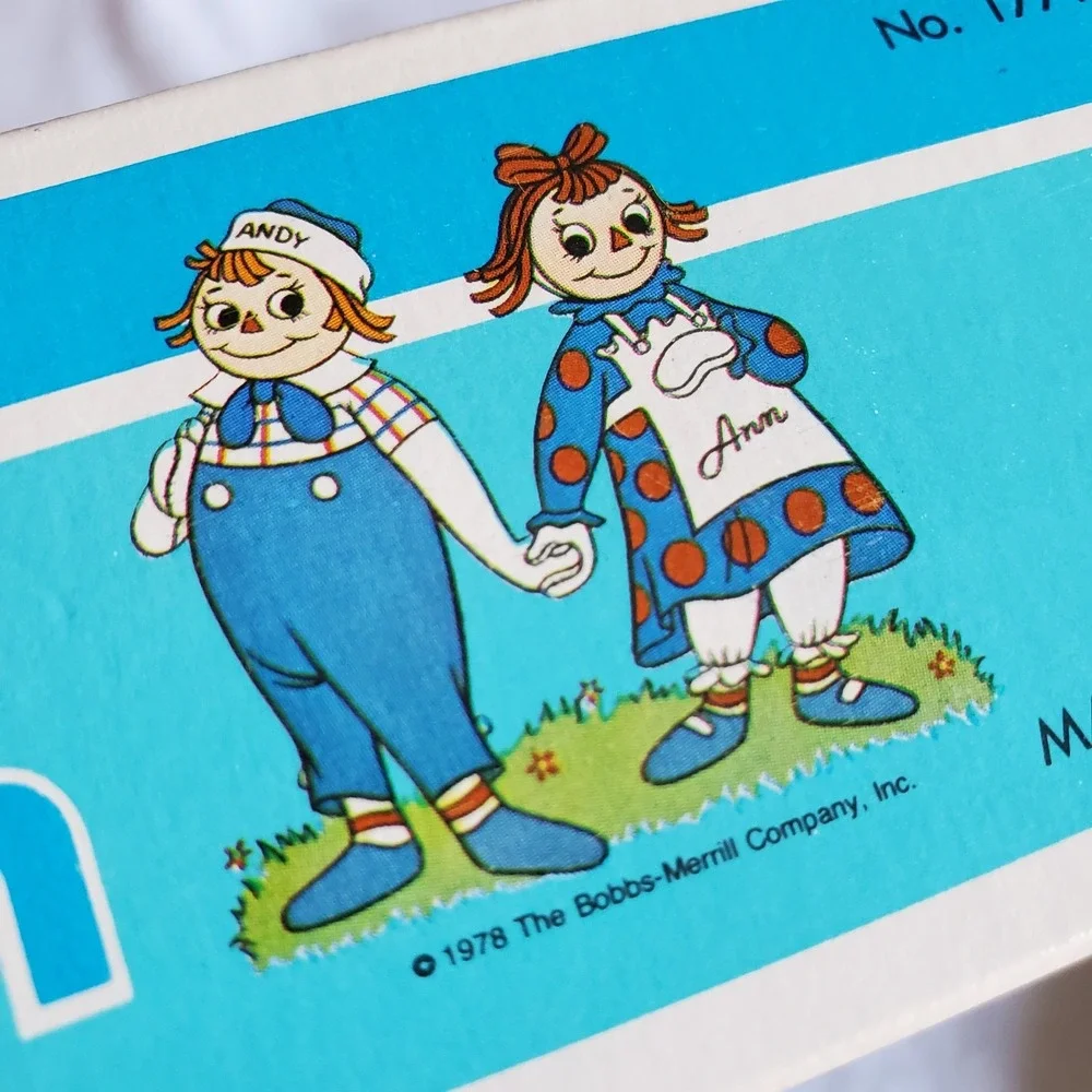 Vintage Raggedy Ann & Andy Nursery Needs Hot Water Feeding Dish W/ Box 1978